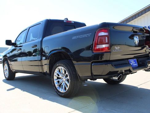 Used 2023 RAM 1500 Laramie AWD/4WD image 7