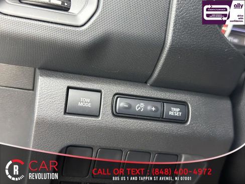 Used 2022 Nissan Frontier S image 37