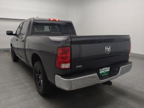 Used 2020 RAM 1500 Classic SLT RWD image 5