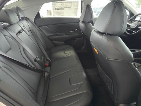 New 2026 Hyundai Elantra Limited FWD image 37