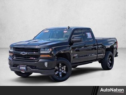 Used 2017 Chevrolet Silverado 1500 LT w/ Midnight Edition