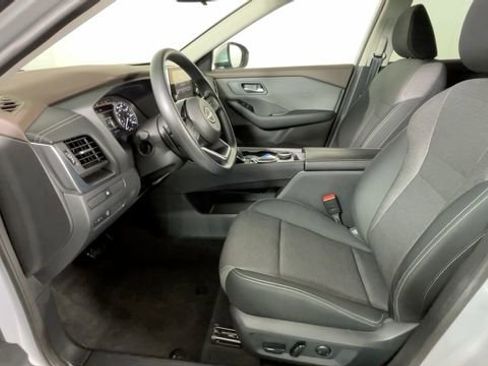 Used 2023 Nissan Rogue SV AWD/4WD image 23