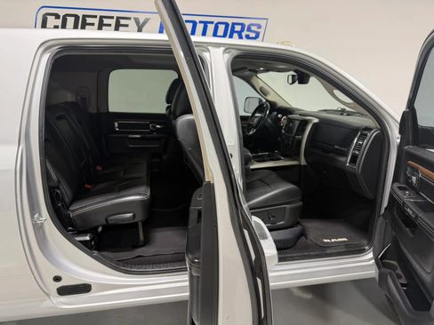 Used 2017 RAM 2500 Laramie w/ Sport Appearance Group AWD/4WD image 16