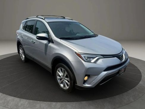 Used 2017 Toyota RAV4 Limited w/ Advanced Technology Package AWD/4WD image 5