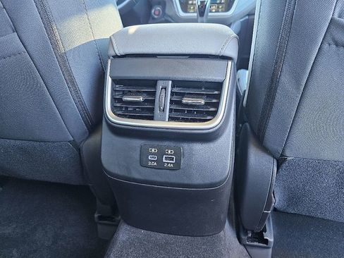 Certified 2025 Subaru Outback Premium image 22