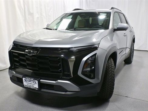 New 2026 Chevrolet Equinox ACTIV w/ Convenience Package III image 8