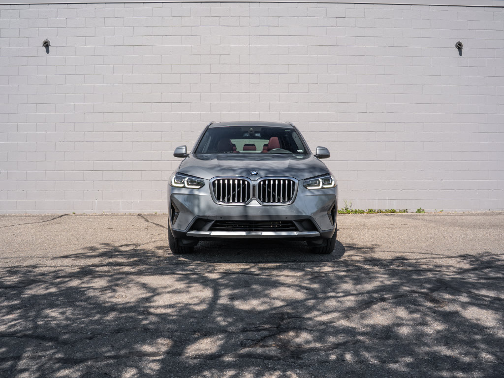 Used 2024 BMW X3 xDrive30i w/ Premium Package AWD/4WD image 10