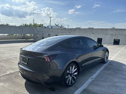 Used 2025 Tesla Model 3 Long Range RWD image 32