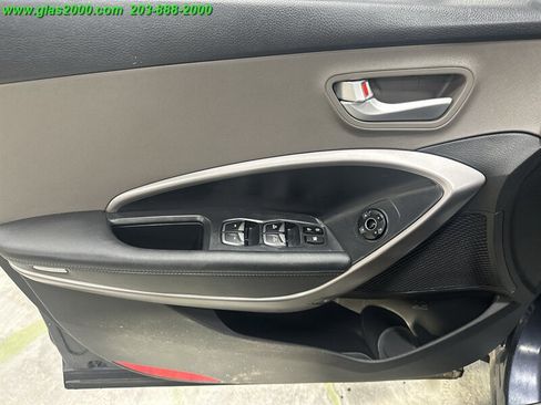 Used 2015 Hyundai Santa Fe Sport image 19
