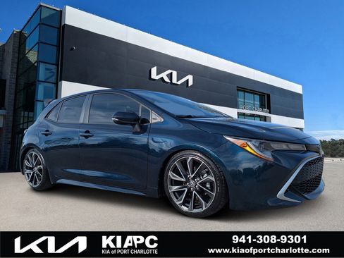 Used 2021 Toyota Corolla XSE image 1