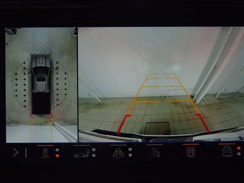 Used 2024 GMC Sierra 3500 Denali Ultimate image 58