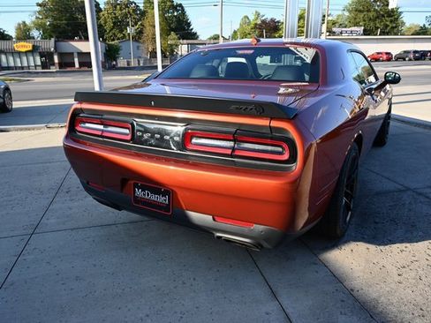 Used 2023 Dodge Challenger SRT Hellcat image 6