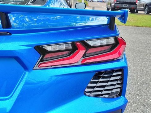 New 2026 Chevrolet Corvette Stingray Coupe w/ Z51 Performance Package RWD image 9