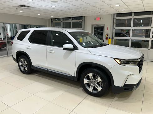 Used 2023 Honda Pilot EX-L image 1