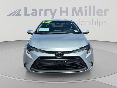 Used 2024 Toyota Corolla LE FWD image 8