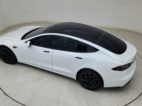 Used 2022 Tesla Model S Base image 72