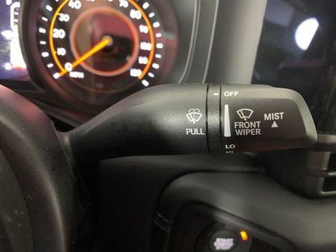 Used 2024 Jeep Gladiator Mojave w/ Convenience Group AWD/4WD image 34