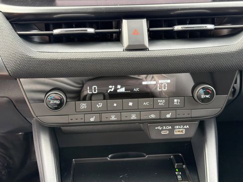 New 2026 Subaru Outback Limited image 32