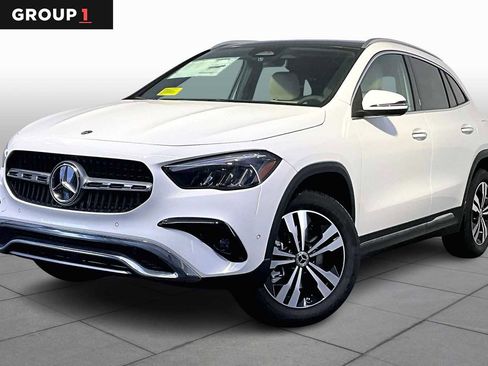 New 2026 Mercedes-Benz GLA 250 4MATIC image 1
