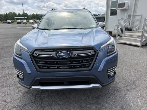 Used 2022 Subaru Forester Touring w/ Popular Package #2 AWD/4WD image 11