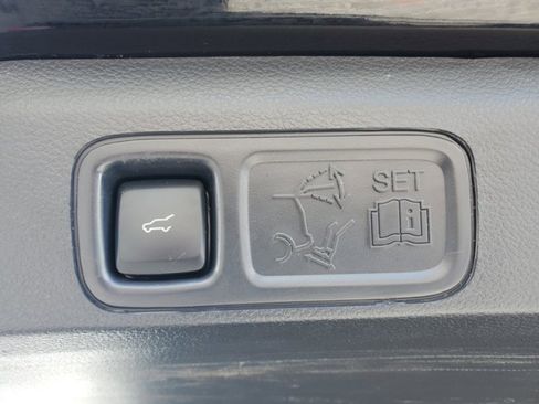 Certified 2022 Ford Expedition Max Platinum RWD image 9