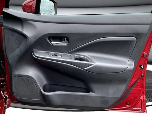 Used 2025 Nissan Versa SV w/ Trunk Package FWD image 28