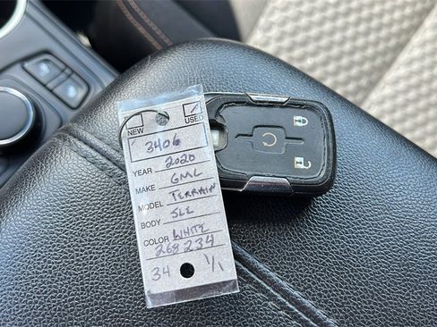 Used 2020 GMC Terrain SLE image 38