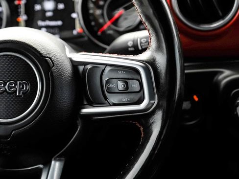 Used 2020 Jeep Gladiator Rubicon AWD/4WD image 19