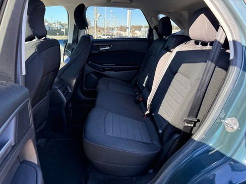 Used 2016 Ford Edge SE image 14