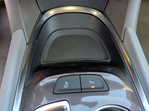 Used 2025 Chevrolet Malibu LT FWD image 26
