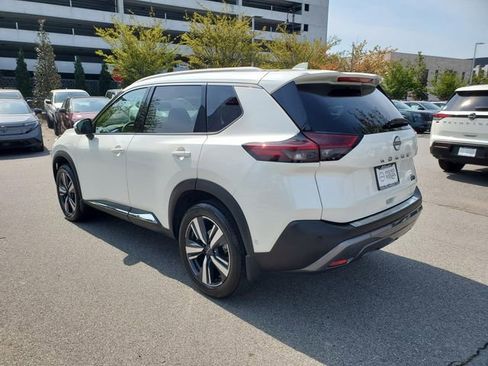 Certified 2023 Nissan Rogue SL w/ SL Premium Package image 6