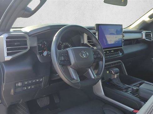 Used 2025 Toyota Tundra SR5 w/ SR5 Premium Package AWD/4WD image 9