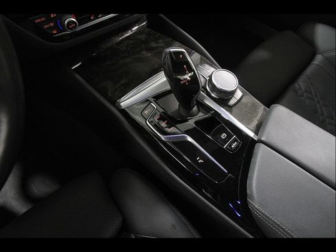 Certified 2023 BMW 530i xDrive w/ Premium Package AWD/4WD image 15