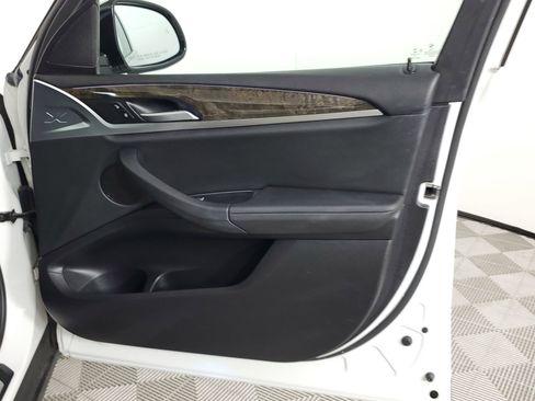 Used 2020 BMW X3 xDrive30i w/ Premium Package image 25