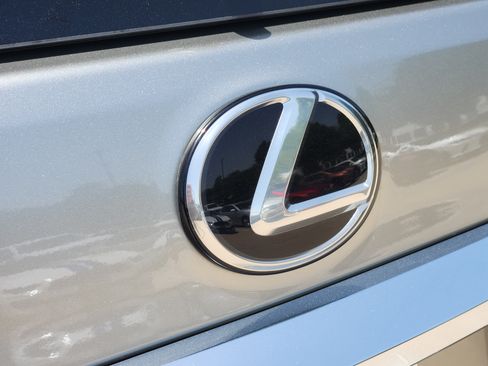 Used 2023 Lexus GX 460 Premium AWD/4WD image 40