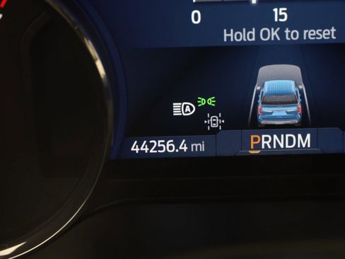 Used 2022 Ford Expedition Max Limited image 39