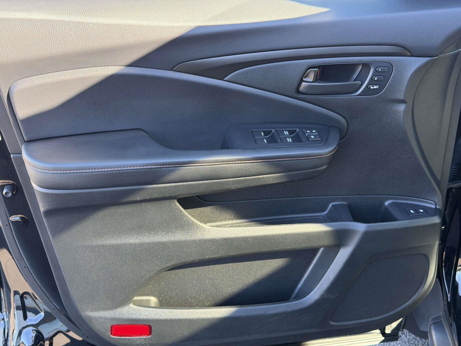 Certified 2025 Honda Passport TrailSport image 6