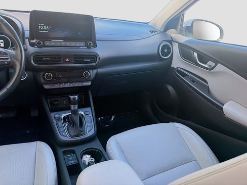 Used 2022 Hyundai Kona Limited FWD image 19