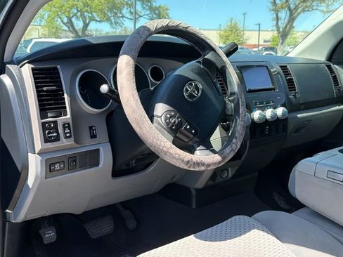 Used 2012 Toyota Tundra Grade w/ Tow Pkg image 12