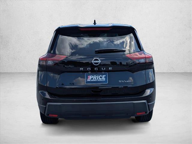 Used 2024 Nissan Rogue SV AWD/4WD image 6