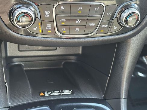 Certified 2023 Chevrolet Equinox Premier w/ LPO, Floor Liner Package image 12