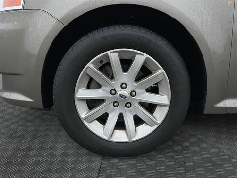 Used 2012 Ford Flex SEL w/ Equipment Group Order Code image 9