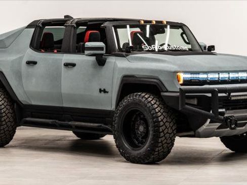 Used 2022 GMC Hummer EV Edition 1 w/ LPO, Illumination Package image 13