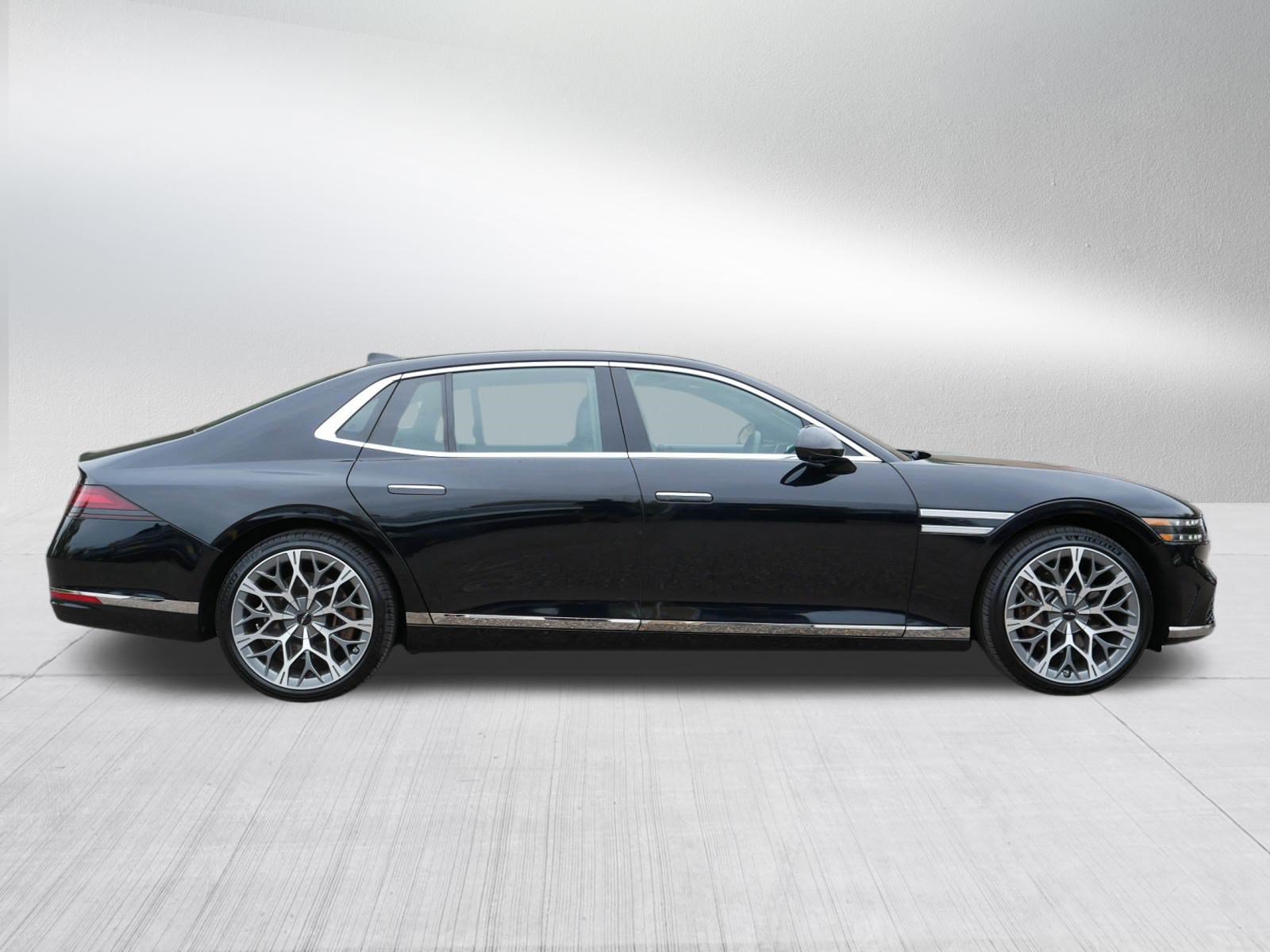 Used 2026 Genesis G90 3.5T AWD/4WD image 8
