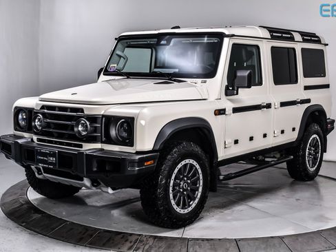 Used 2024 INEOS Grenadier Fieldmaster Edition image 2