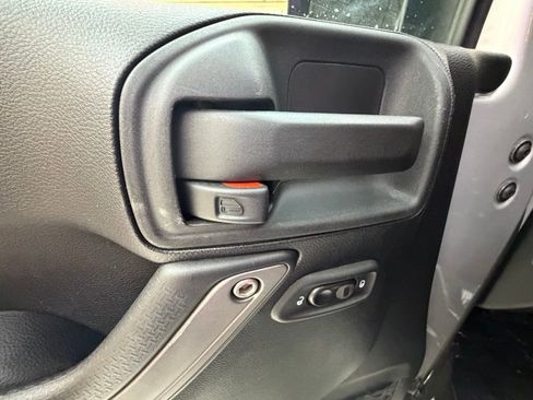 Used 2012 Jeep Wrangler Unlimited Sport image 23