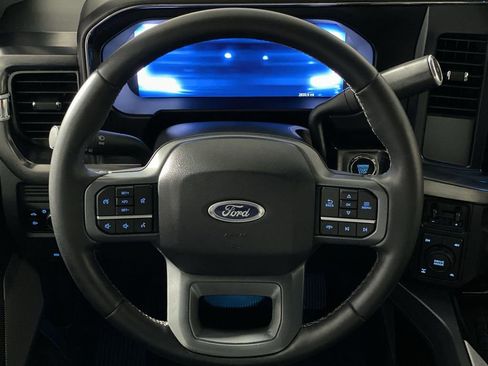 Used 2025 Ford F250 Lariat w/ Chrome Package AWD/4WD image 16