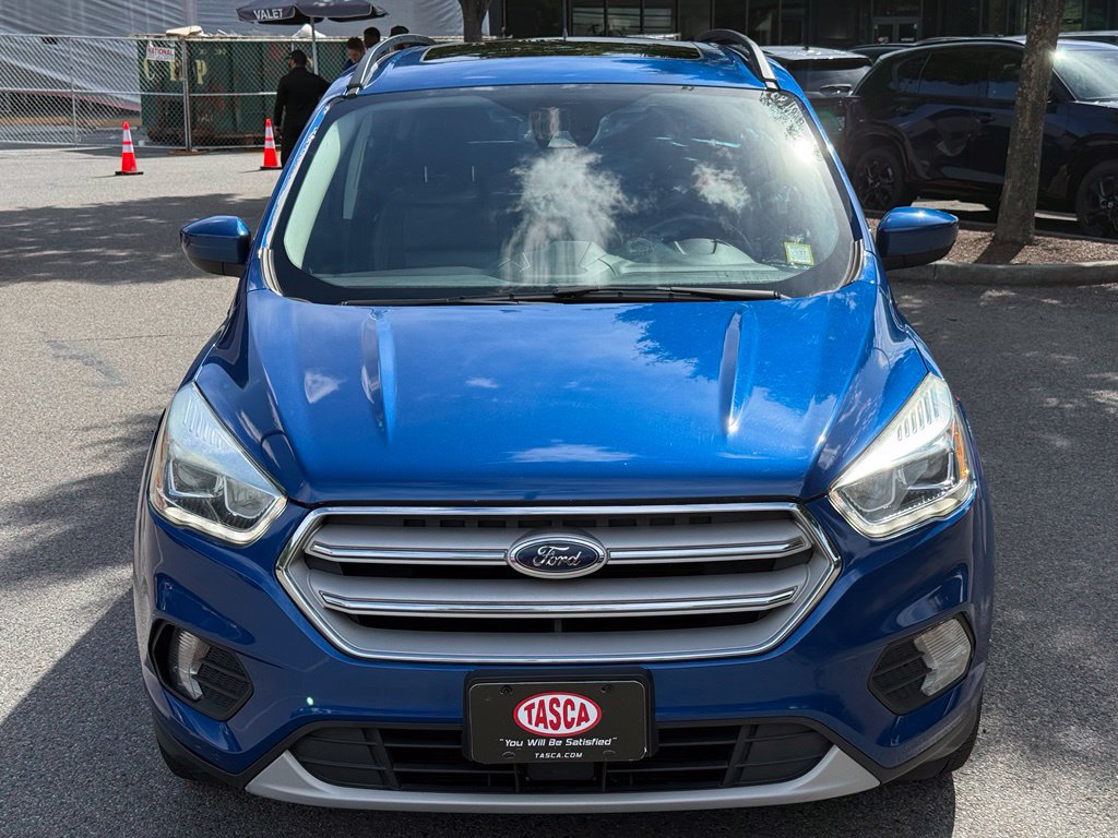 Used 2018 Ford Escape SEL w/ Ford Safe & Smart Package AWD/4WD image 2