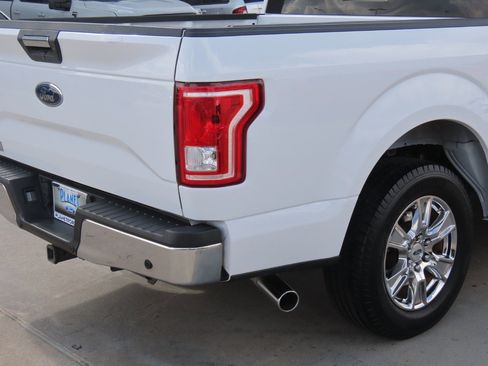 Used 2016 Ford F150 XLT w/ Equipment Group 302A Luxury RWD image 12