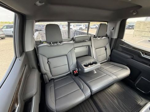 New 2026 GMC Sierra 1500 Elevation image 34